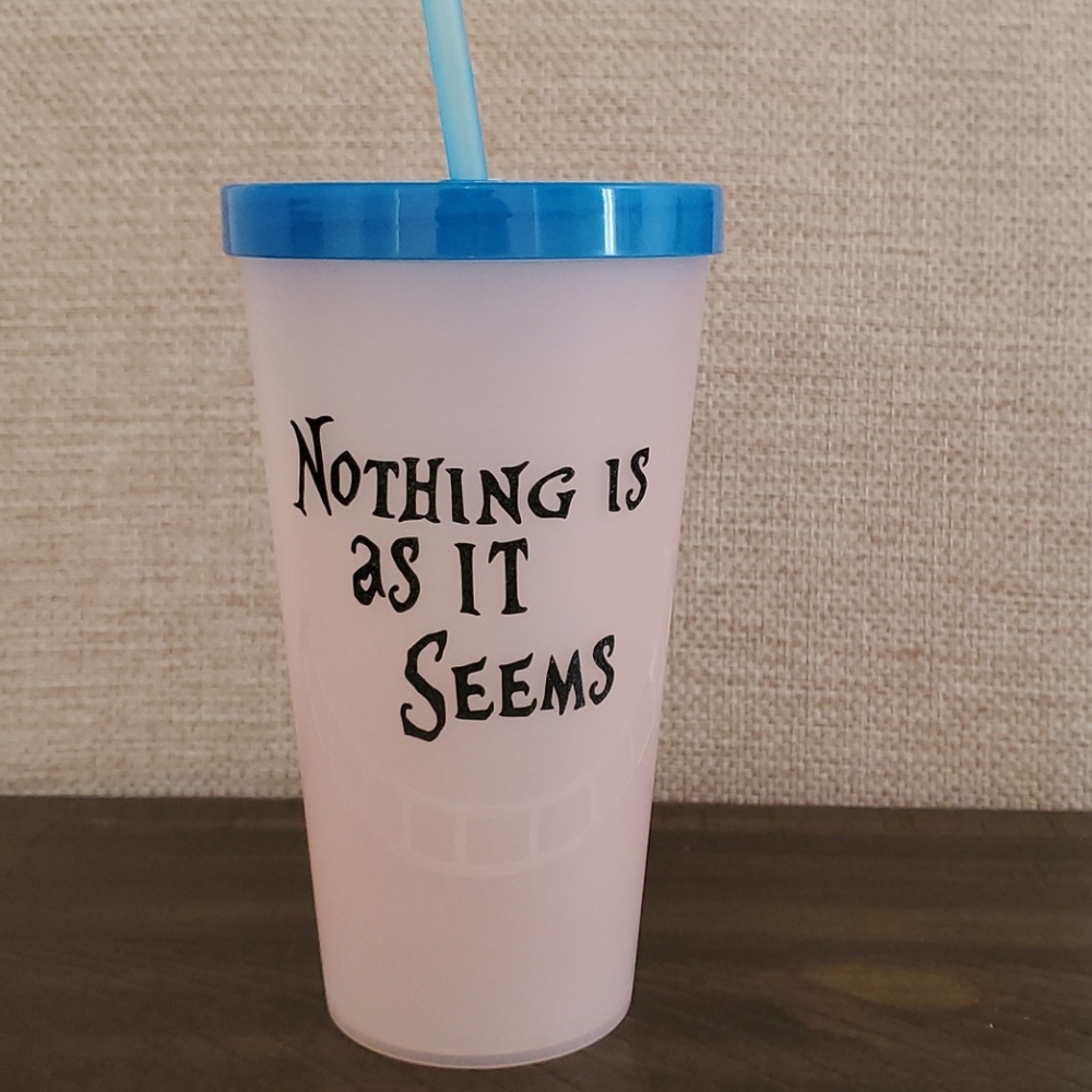 Color changing tumbler and vinyl